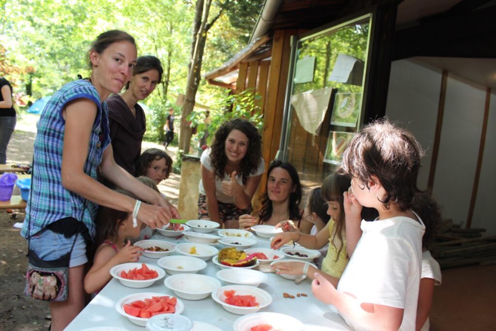 atelier fruits enfantAteliers de fruits pour enfants - Nouvelles Racines