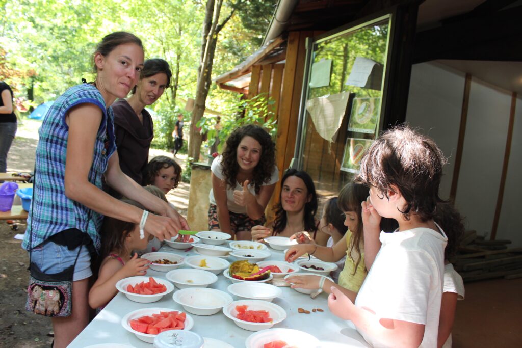 atelier fruits enfantAteliers de fruits pour enfants - Nouvelles Racines