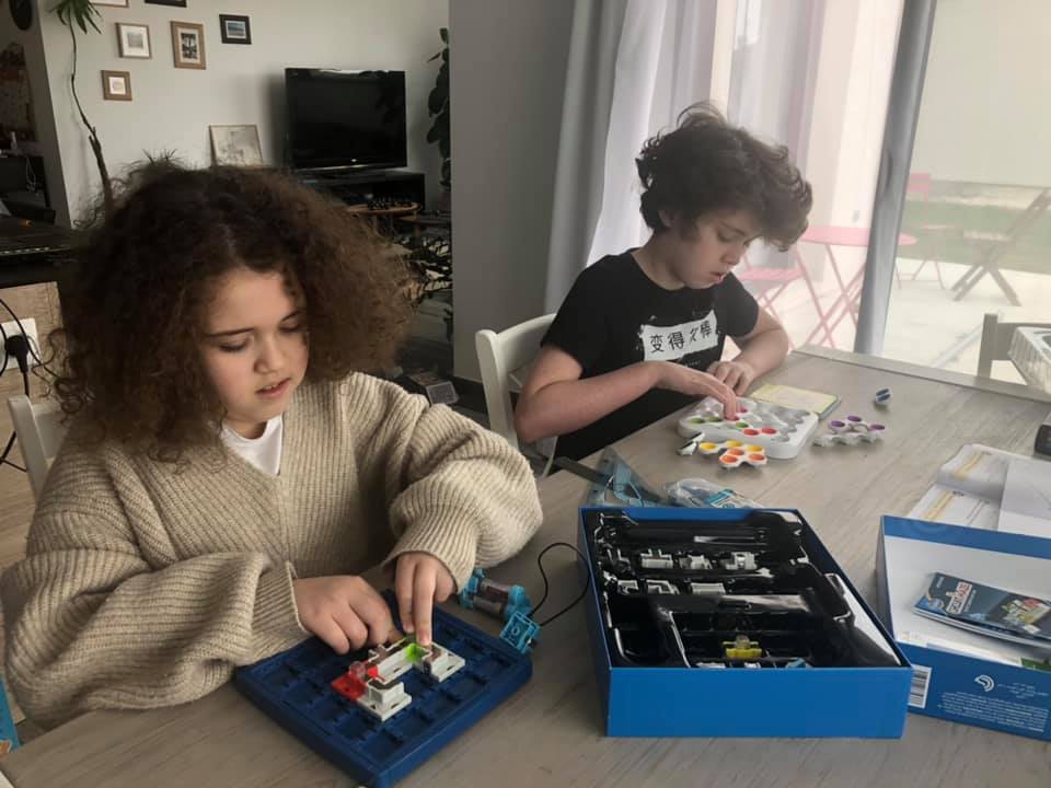ief quarantaineGérer l’école à la maison en ces temps de quarantaine. - Nouvelles Racines